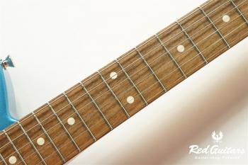 MADE IN JAPAN TRADITIONAL 60S TELECASTER - Lake Placid Blue